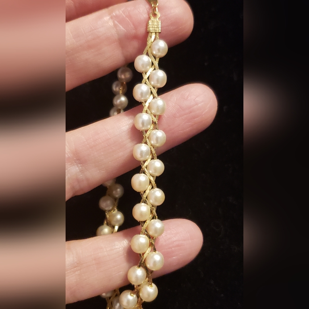 Pierre Cardin Faux Pearl, Braided Gold-plated Vintage Necklace, Approx 16", WOW! - Picture 5 of 6